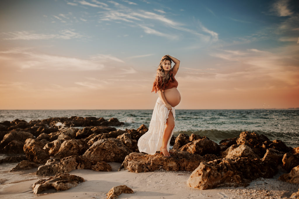 Anna Maria Island Maternity Photoshoot