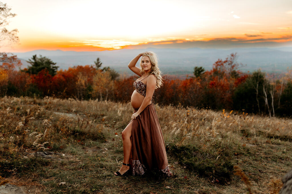 New Hampshire maternity photographer 