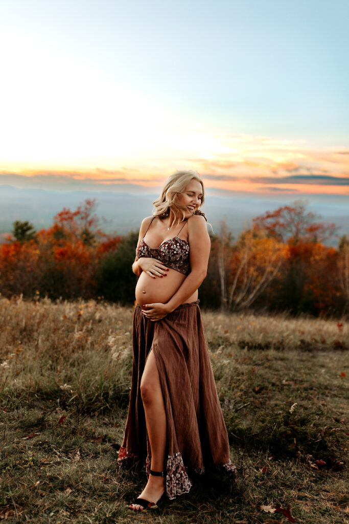 New Hampshire maternity photographer 